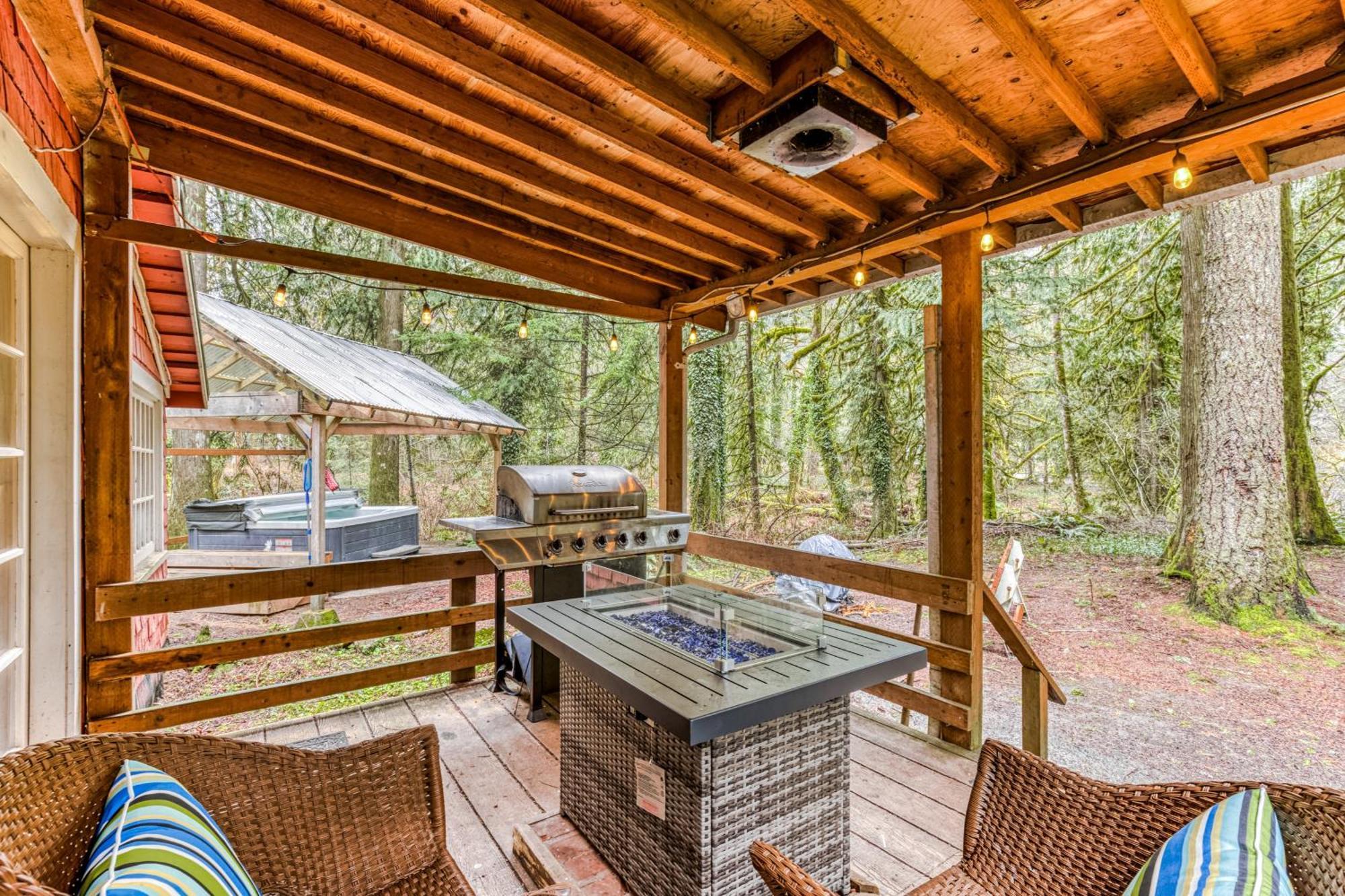 The Cedars Cabin Welches Esterno foto
